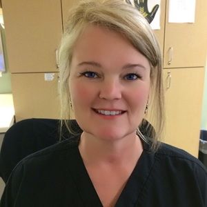 Meet your Posher, Debbie